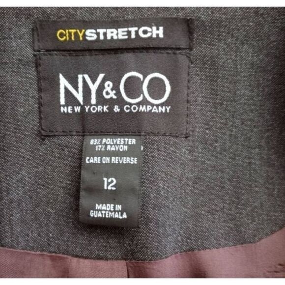 NEW YORK AND COMPANY GRAY ZIP UP BLAZER SZ.12 EUC. - Picture 3 of 3